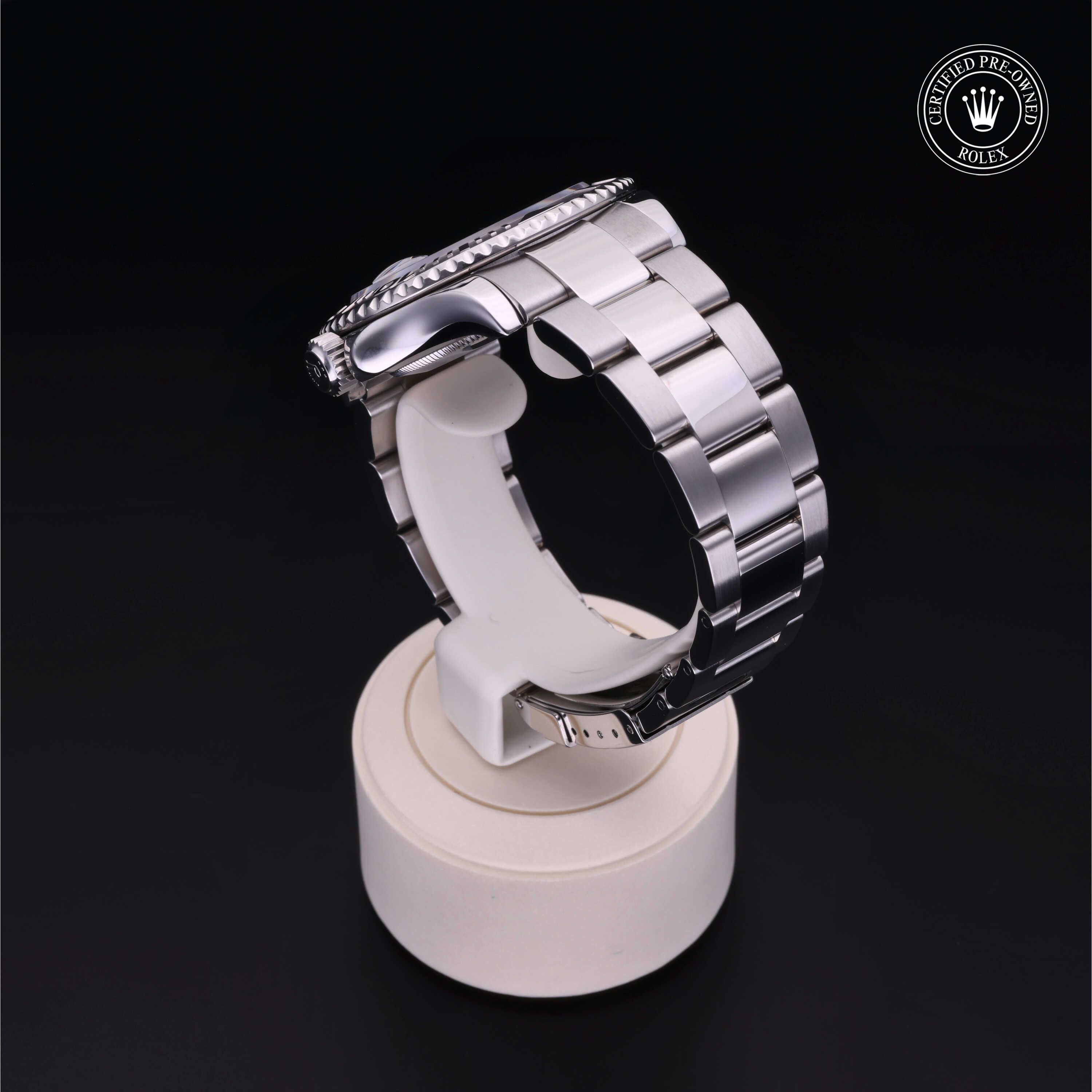Oyster Perpetual Yacht-Master 40