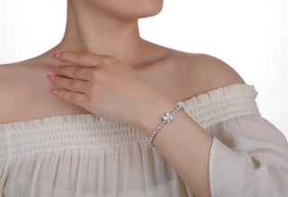 Lab Grown Diamond Flower Bracelet thumbnail