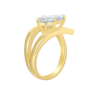 Lab Grown Diamond Pear Cut ring thumbnail