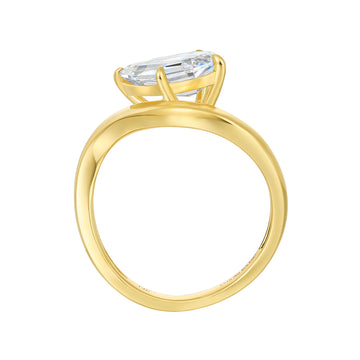 Lab Grown Diamond Pear Cut Wavy ring