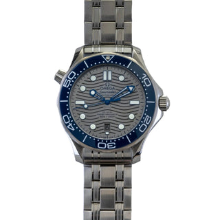 Omega Seamaster Diver 300M thumbnail
