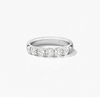 Hearts On Fire Signature 5Stn Band Ring - UU29428WGHV1006500
