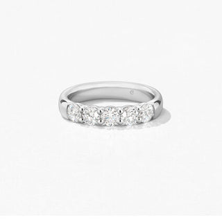 Hearts On Fire Signature 5Stn Band Ring - UU29428WGHV1006500 thumbnail