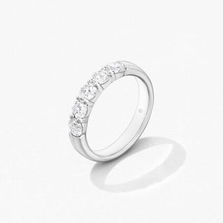 Hearts On Fire Signature 5Stn Band Ring - UU29428WGHV1006500 thumbnail