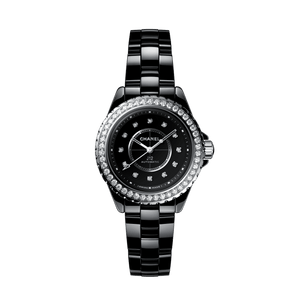 CHANEL J12 DIAMOND BEZEL WATCH CALIBER 12.2, 33MM H10474