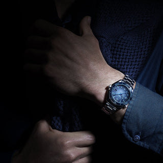 Omega Seamaster Planet Ocean 600M 39.5 mm Steel - 215.30.40.20.03.002 thumbnail