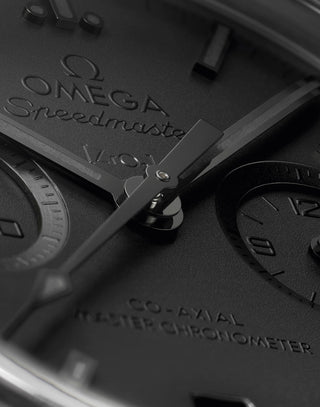 Omega Speedmaster Dark Side of the Moon - 310.92.44.51.01.005 thumbnail