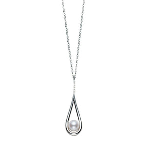 Akoya Cultured Pearl Pendant in 18K White Gold