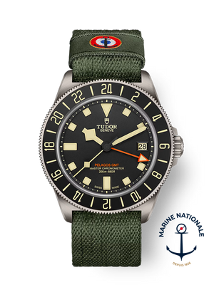 Tudor Pelagos FXD GMT - 42mm titanium case, Green fabric strap - M2542G257NU-0002
