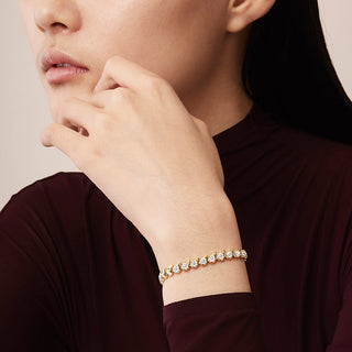 Lu Droplet Bracelet thumbnail