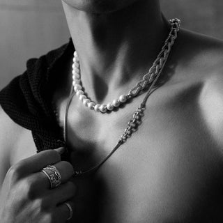 Asli Link Chain Pearl Necklace thumbnail