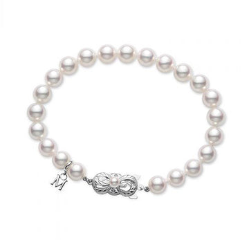 Akoya Cultured Pearl Bracelet with White Gold Clasp