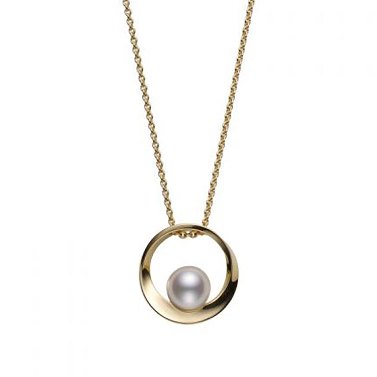 Akoya Cultured Pearl Circle Pendant in 18K Yellow Gold