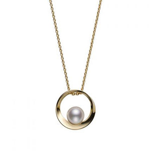 Akoya Cultured Pearl Circle Pendant in 18K Yellow Gold