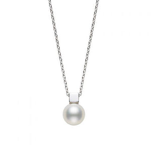 Akoya Cultured Pearl Pendant in 18K White Gold