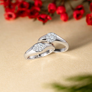 Tessa Navette Signet Ring thumbnail